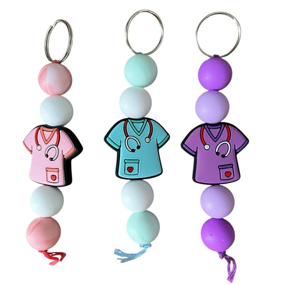 Nurse badge pulls keychains scrubs pink blue purple - Picture 2 of 4